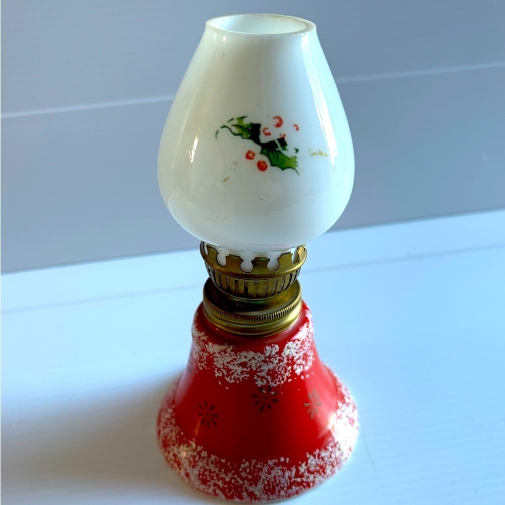 Vintage Milk Glass Christmas Lamp Japan